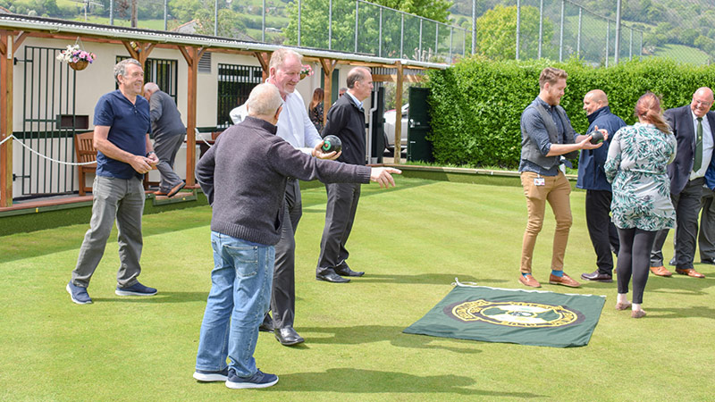 Morganstone Donates Defibrillator